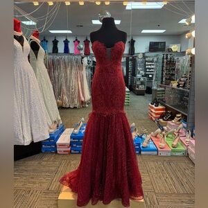 TIFFANY 16343 SZ-8 WINE MERMAID PAGENT/ PROM/ FORMAL GOWN